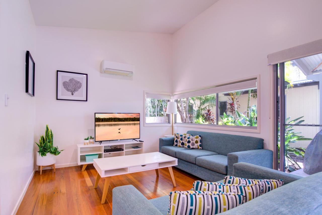 Mobys Beachside Retreat บลูอีส์บีช ภายนอก รูปภาพ