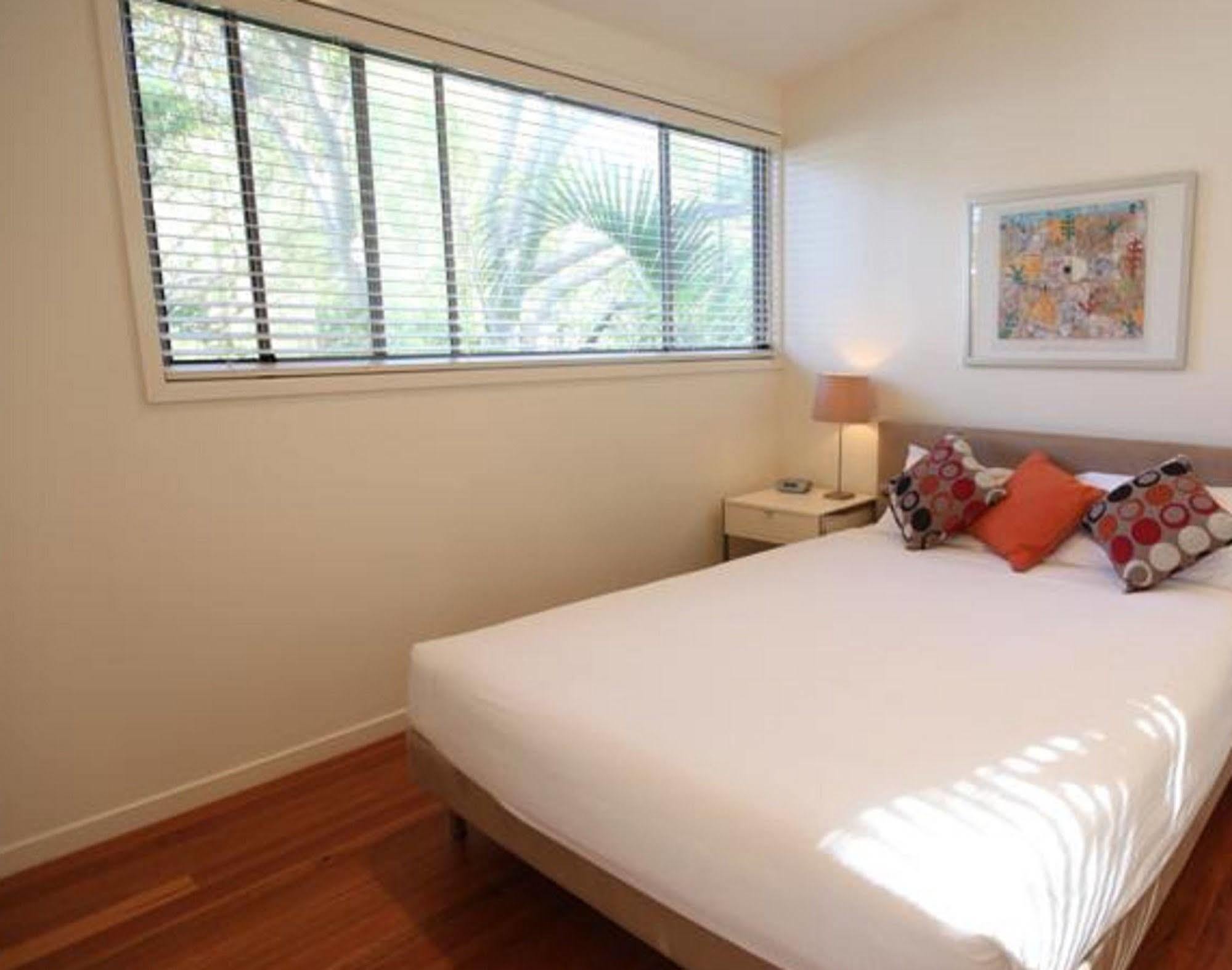 Mobys Beachside Retreat บลูอีส์บีช ภายนอก รูปภาพ